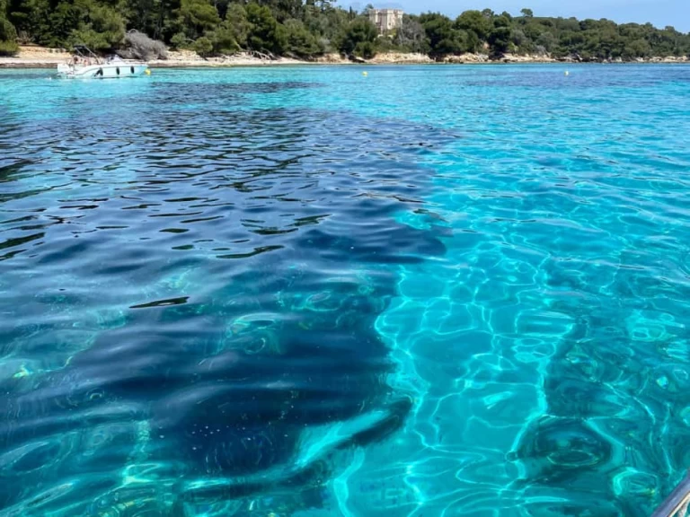 Huur een Bénéteau Flyer 6 SUNdeck in Cannes