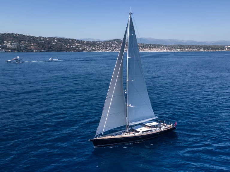 Huur een Cnb CNB Bordeaux 95 in Southampton