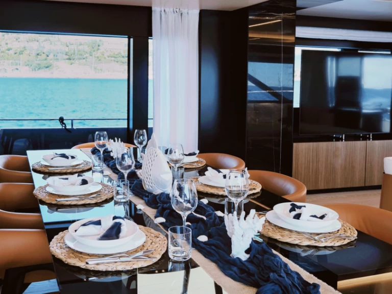 Bootverhuur Mandelieu-la-Napoule goedkoop Riva 102 Corsaro Super