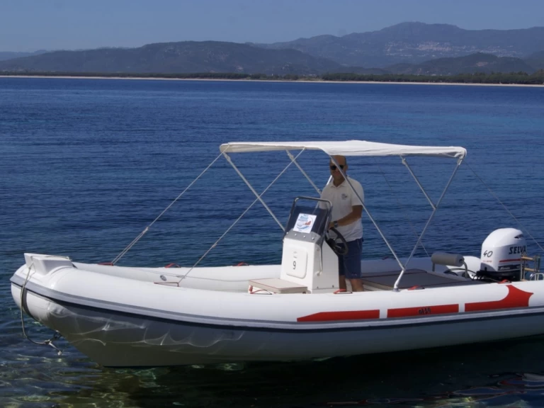 Verhuur RIB in Arbatax - AT Marine AT 590