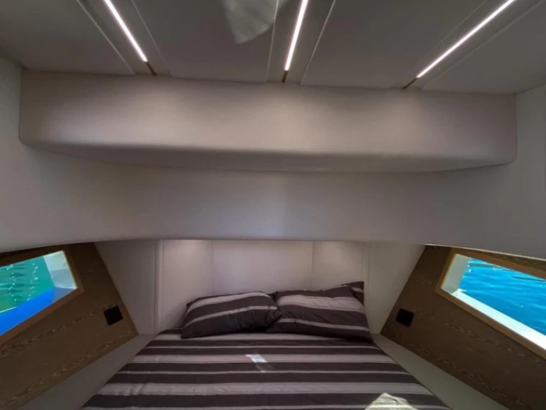 Bootverhuur Capri goedkoop 38