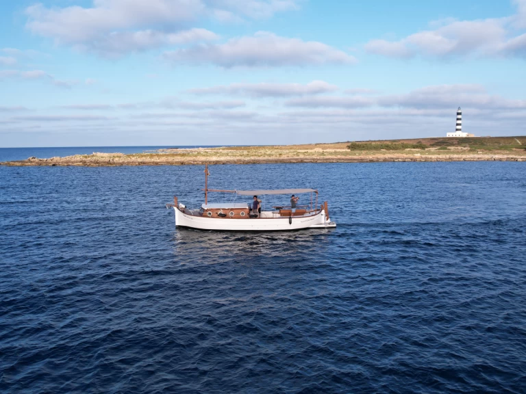 Bootverhuur Mahón goedkoop llaut menorquin