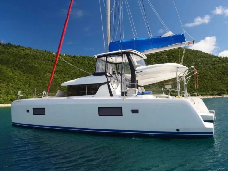 Verhuur Catamaran in Lefkáda - Lagoon Lagoon 42, 2020,  Air Condition, Generator, Water maker, Solar panel, 2 SUP offered free