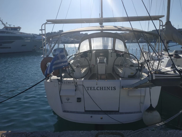 Bootverhuur Jeanneau Sun Odyssey 409 in Rhodes (City) via SamBoat