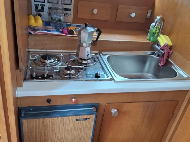 Huur een Mochi Craft Mochi 40 in Taranto