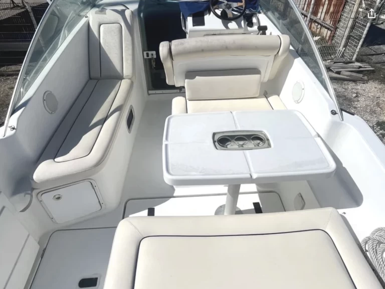 Verhuur Motorboot in Bormes-les-Mimosas - Bénéteau Flyer 701