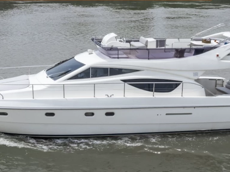 Bootverhuur Ferretti Ferretti 460 in Bang Kho Laem via SamBoat