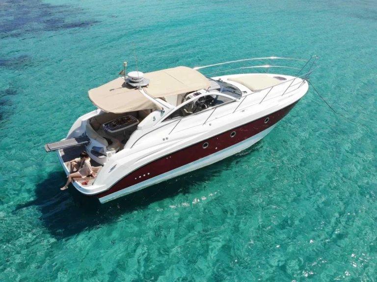 Huur Motorboot met of zonder schipper Bénéteau in Port Olímpic of Barcelona