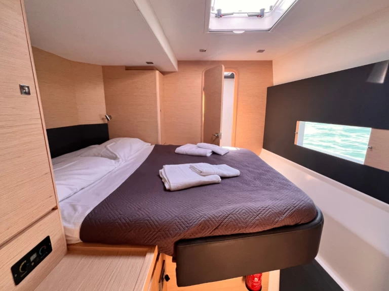 Jachthuur in Cecina - Dufour Dufour Catamarans 48 Sail via SamBoat