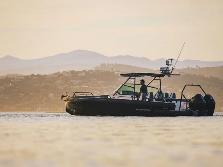 Verhuur Motorboot in Marina de Lagos - Axopar 28 T-Top