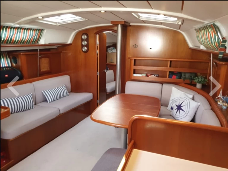 Verhuur Zeilboot Bénéteau met vaarbewijs