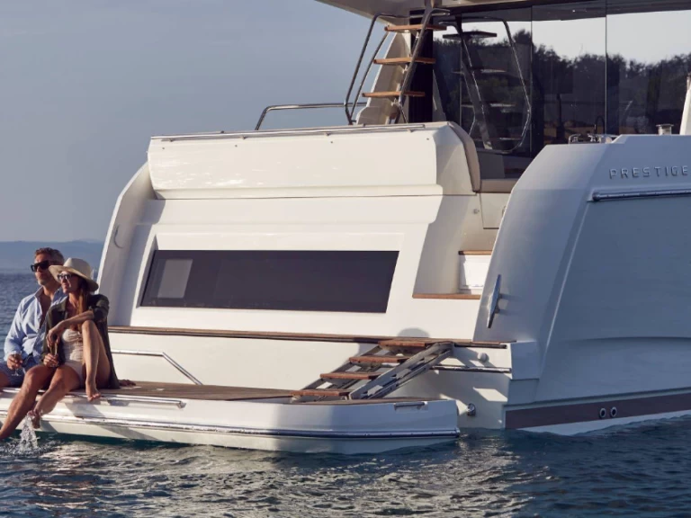 Jachthuur in Beaulieu-sur-Mer - Prestige Yachts 520 Fly  via SamBoat