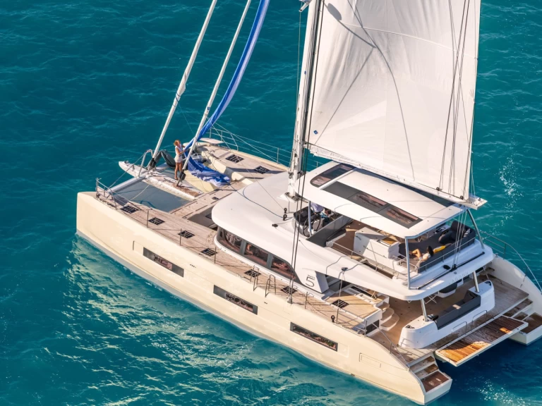 Huur Catamaran met of zonder schipper Lagoon in Salerno