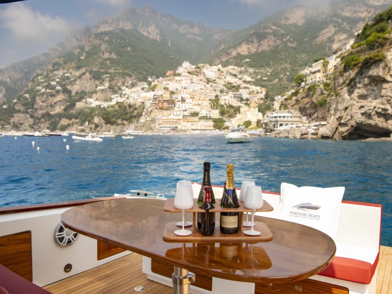 italyure 38 Ft te huur van particulier of professional in Positano