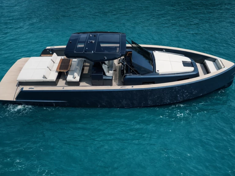 Bootverhuur Saint-Tropez goedkoop Pardo 43