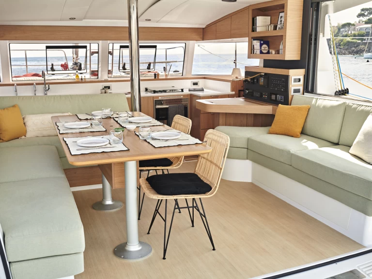 Verhuur Catamaran Bali met vaarbewijs