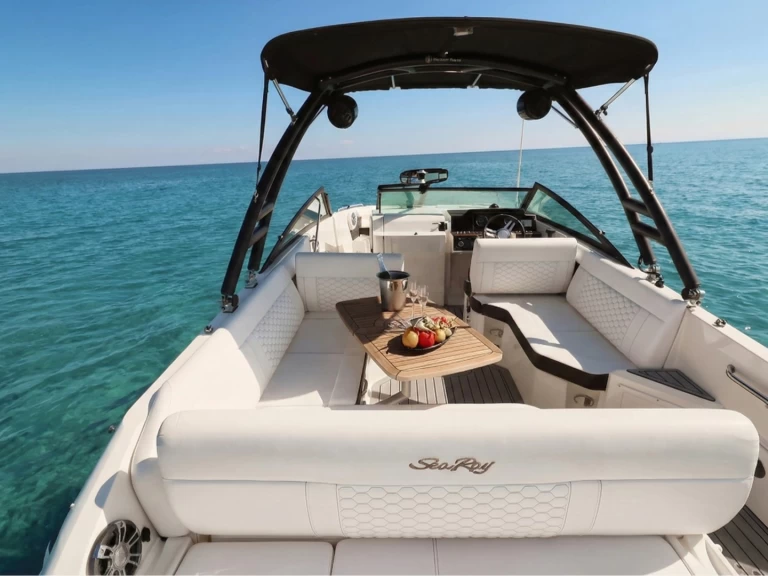 Huur een Sea Ray  250 sdx in Ayia Napa