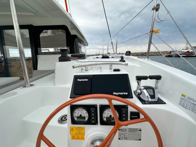 Huur een Excess Excess 11 3cabins in Palma de Mallorca