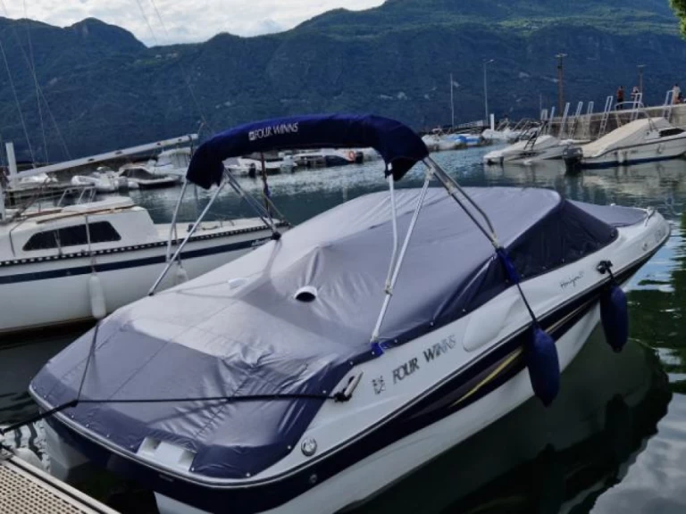 Motorboot te huur in Aix-les-Bains voor de beste prijs