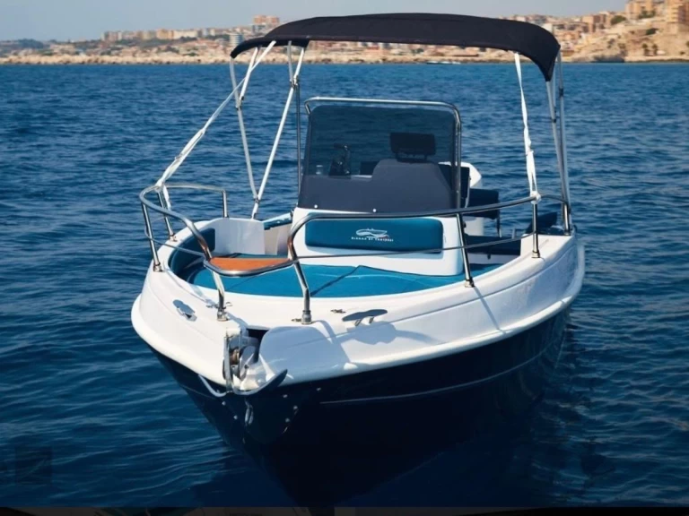 Blumax Blumax 23 open te huur van particulier of professional in Taormina