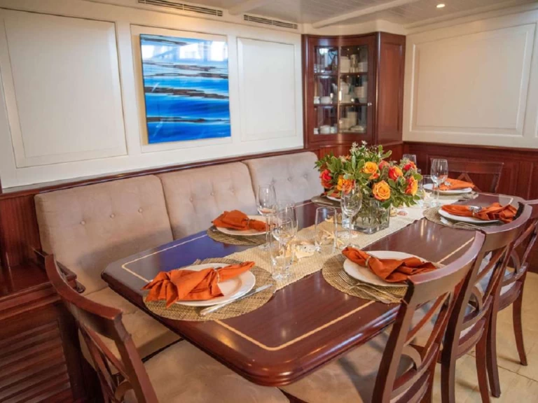 Bootverhuur Holland  AURELIUS  in Antigua via SamBoat