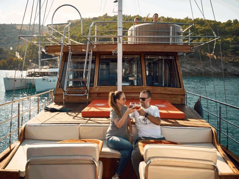 Bootverhuur Kroatië goedkoop TREBENNA