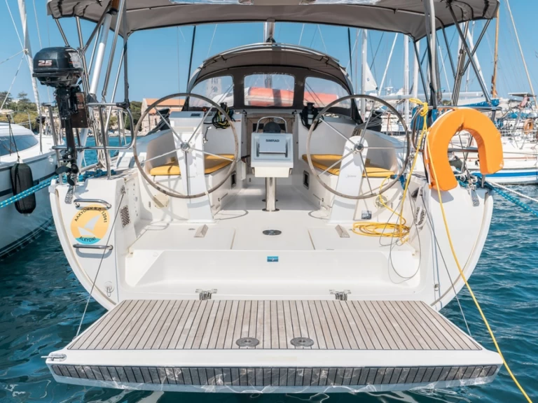 Bootverhuur Rhodes (City) goedkoop Cruiser 41