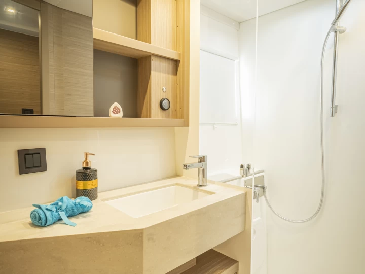 Lagoon Lagoon 46 te huur van particulier of professional in Piso Livadi