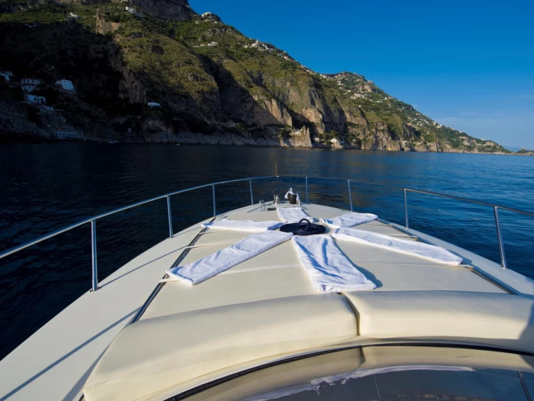 Huur Motorboot met of zonder schipper Baia in Positano