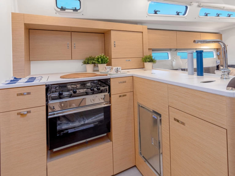 Verhuur Zeilboot in Furnari - Hanse Hanse 360