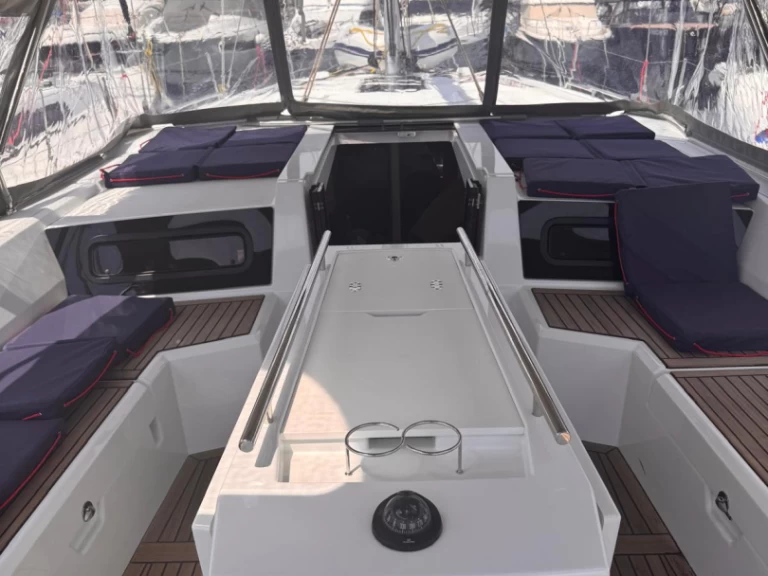 Bootverhuur Split goedkoop Oceanis 46.1