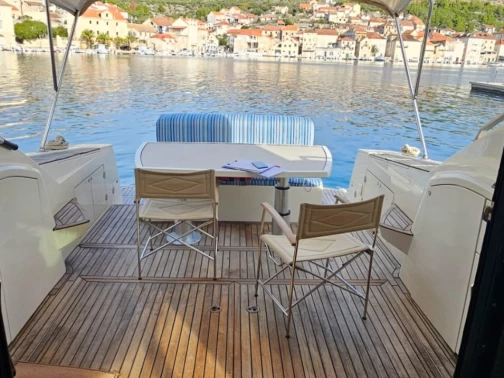 Huur Motorboot met of zonder schipper Brioni Yachts in Split