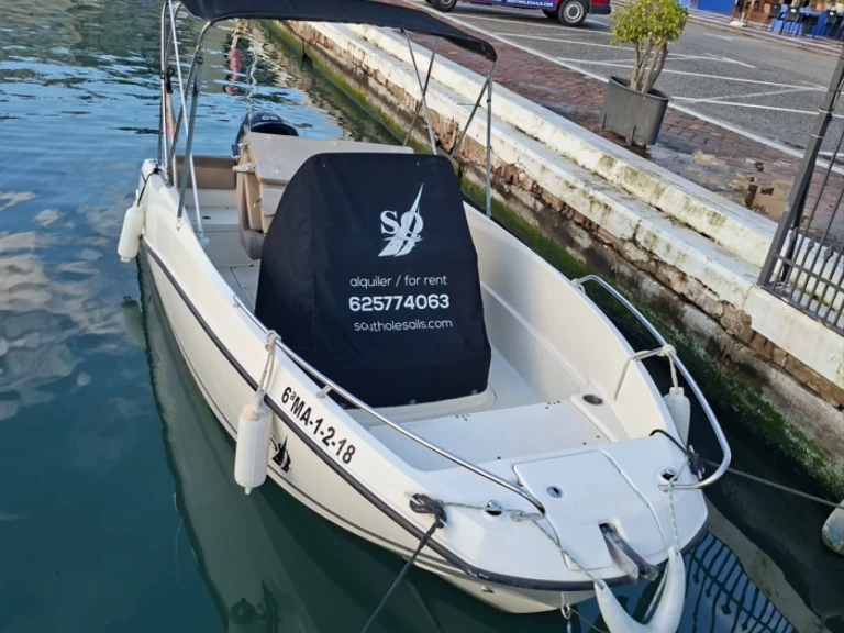 Motorboot te huur in Estepona voor de beste prijs