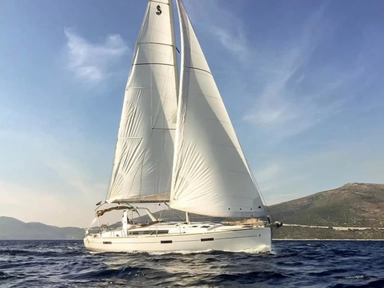 Bootverhuur Bénéteau Oceanis 45 in San Miguel De Abona via SamBoat