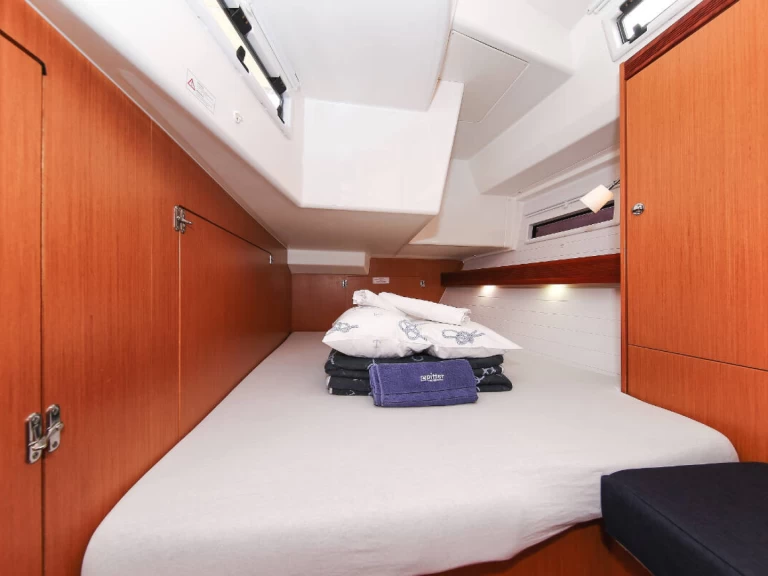 Bootverhuur Bavaria Bavaria 50 in Salamína via SamBoat