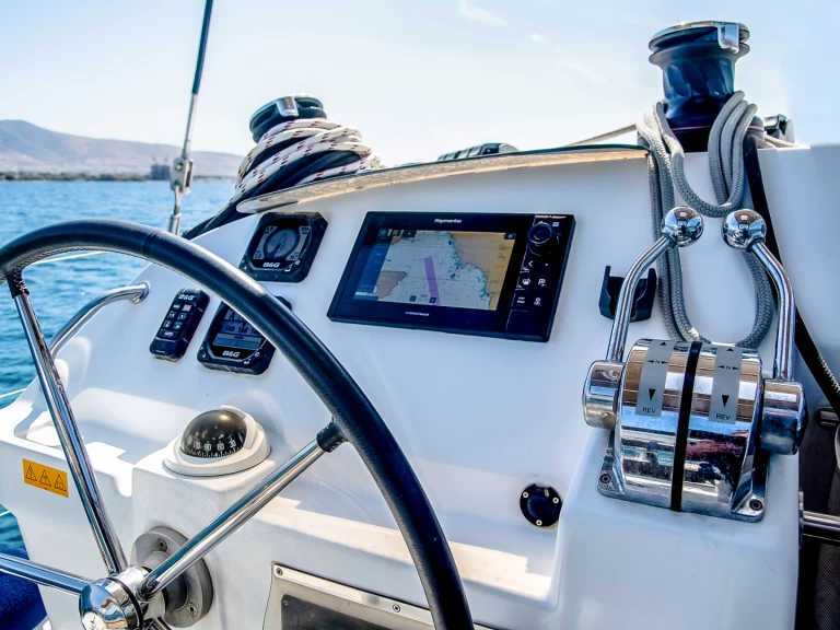 Jachthuur in Salamína - Lagoon Lagoon 400 S2 via SamBoat