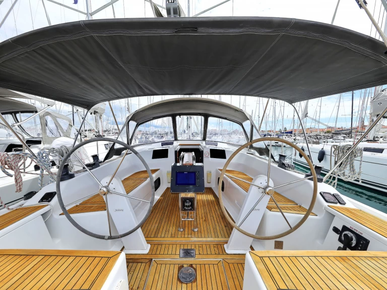 Zeilboot te huur in Biograd na Moru voor de beste prijs