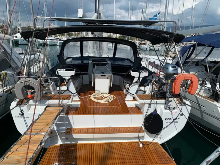 Verhuur Zeilboot Bénéteau met vaarbewijs