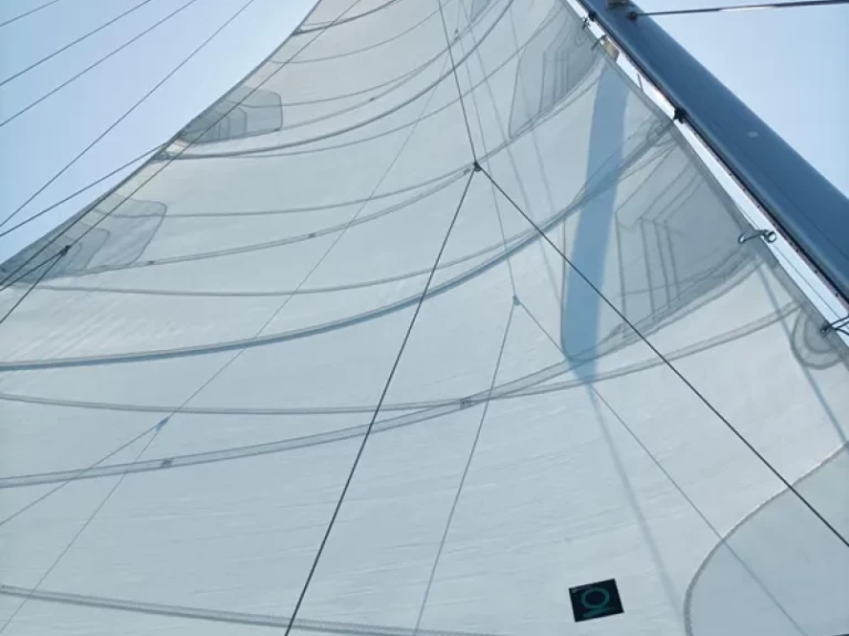 Huur een Bénéteau Oceanis 50 Family in Elefsina