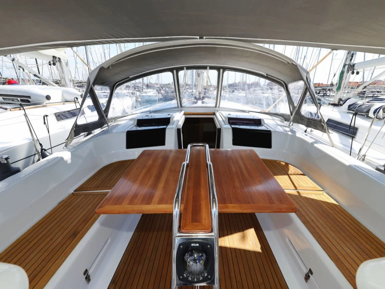 Verhuur Zeilboot in Biograd na Moru - Hanse Hanse 458