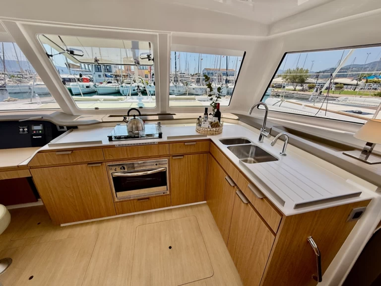 Huur Catamaran met of zonder schipper Bali in Nydri