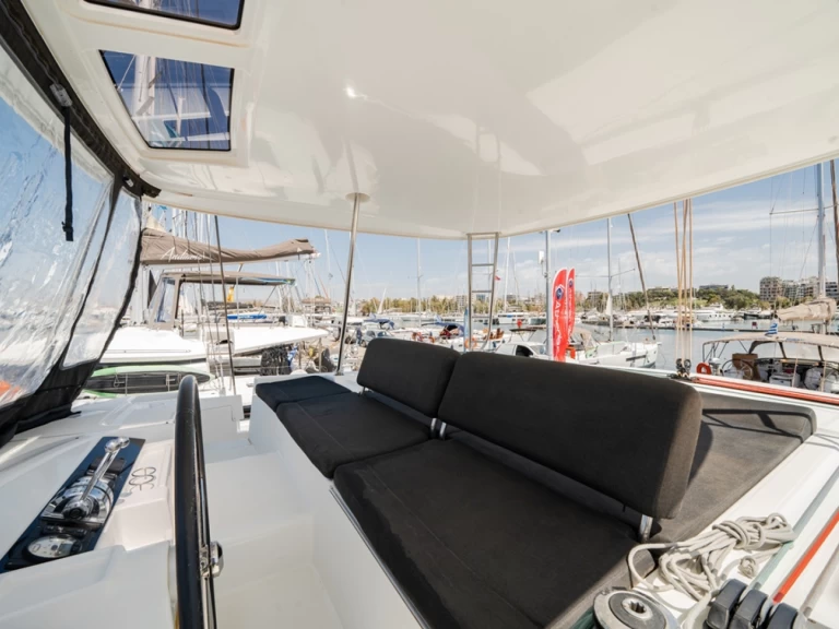 Huur Catamaran met of zonder schipper Lagoon in Álimos