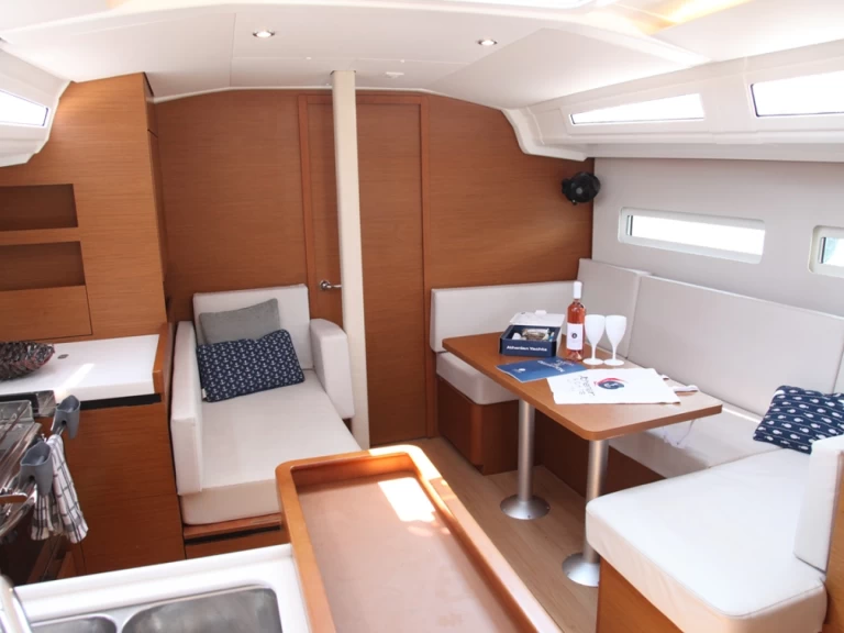 Verhuur Zeilboot in Benítses - Jeanneau Sun Odyssey 410