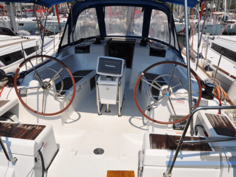 Bootverhuur Fethiye goedkoop Sun Odyssey 409