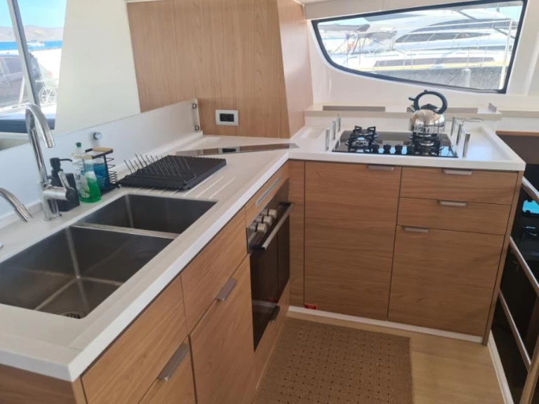 Huur Catamaran met of zonder schipper Bali in Lávrio