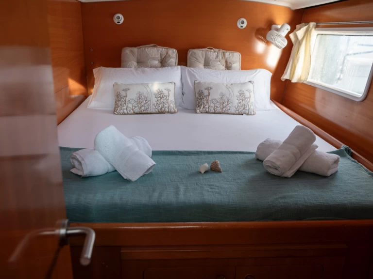 Huur een Lagoon Lagoon 380 S2 in Ibiza Town