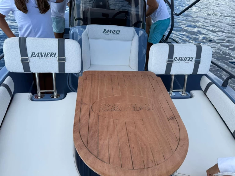 Jachthuur in Lignano Sabbiadoro - Régal Regal 1900 RS via SamBoat