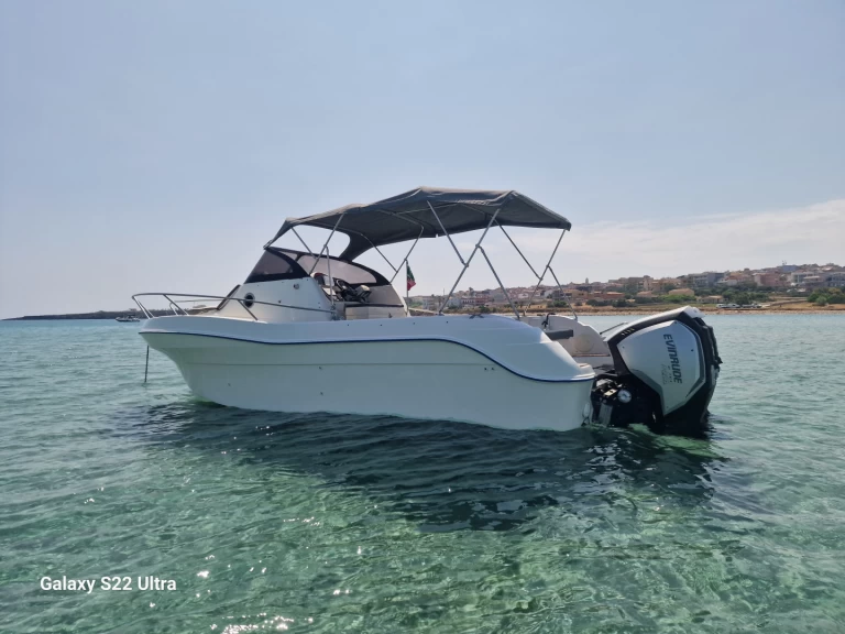 Motorboot te huur in Avola voor de beste prijs