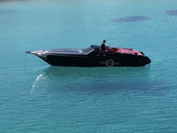 Verhuur Motorboot Fountain met vaarbewijs