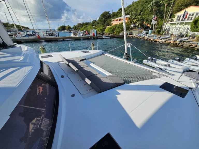 Jachthuur in Frenchtown - Fountaine Pajot Elba 45 via SamBoat